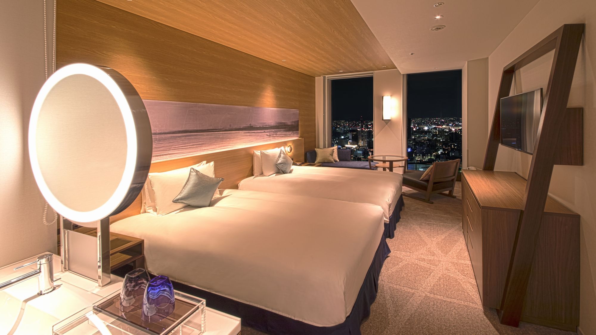 [32nd floor and above] Sky Twin (maximum 2 people)