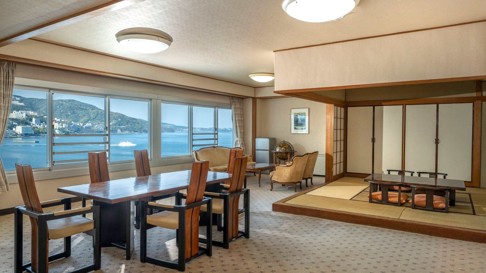 [Ocean] 2 Japanese-style rooms (12.5 + 10 tatami mats)