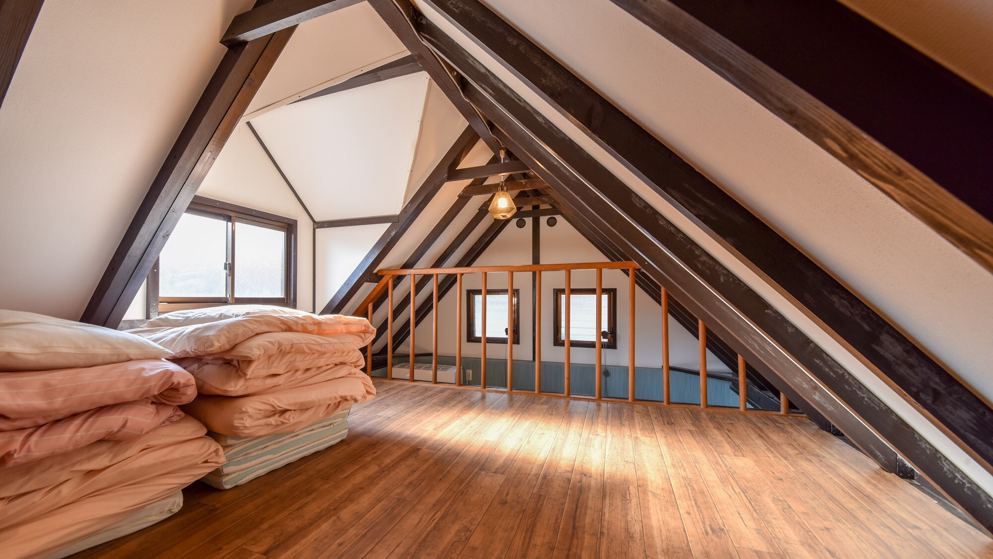   *半露天小屋範例（附閣樓）