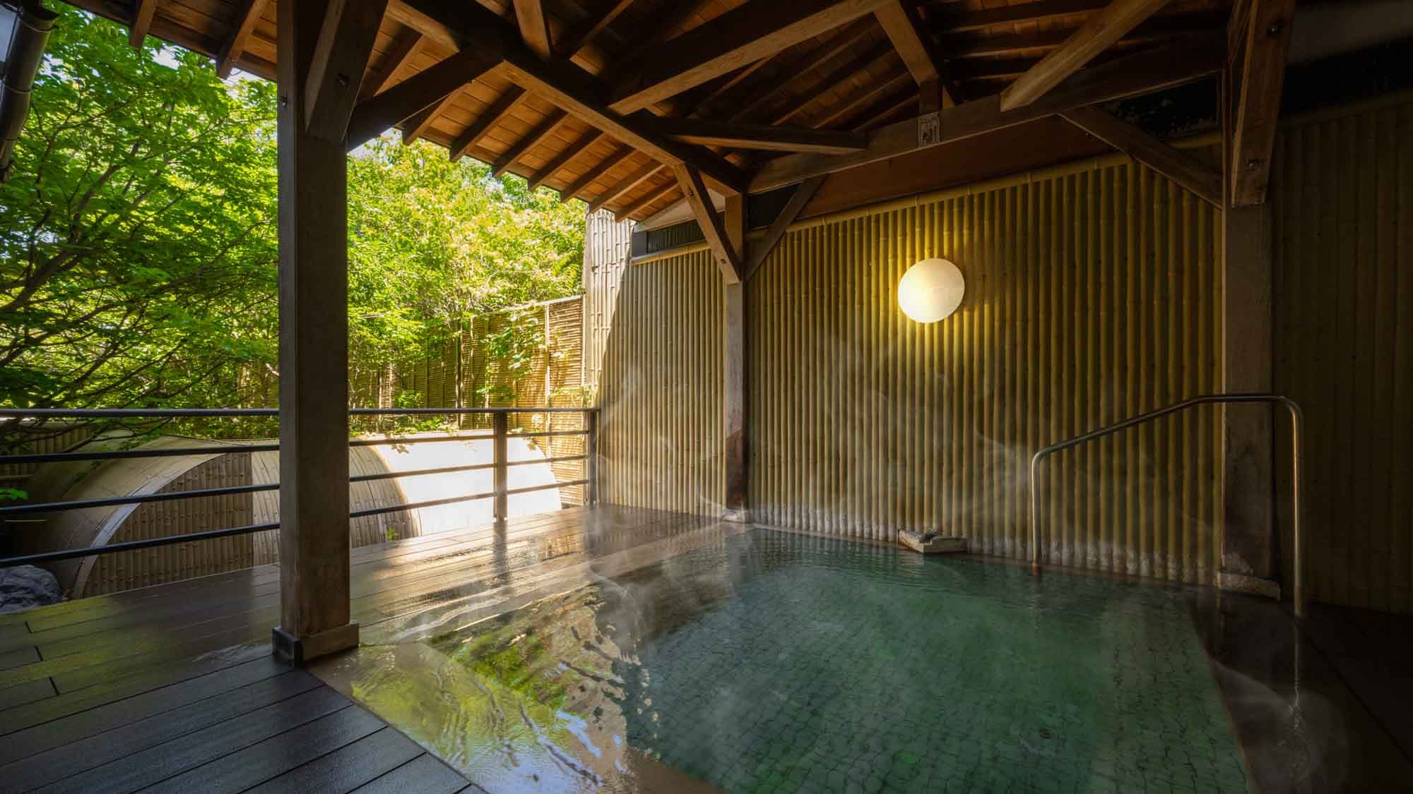 Large hot spring bath | Hanautayu (open-air bath)