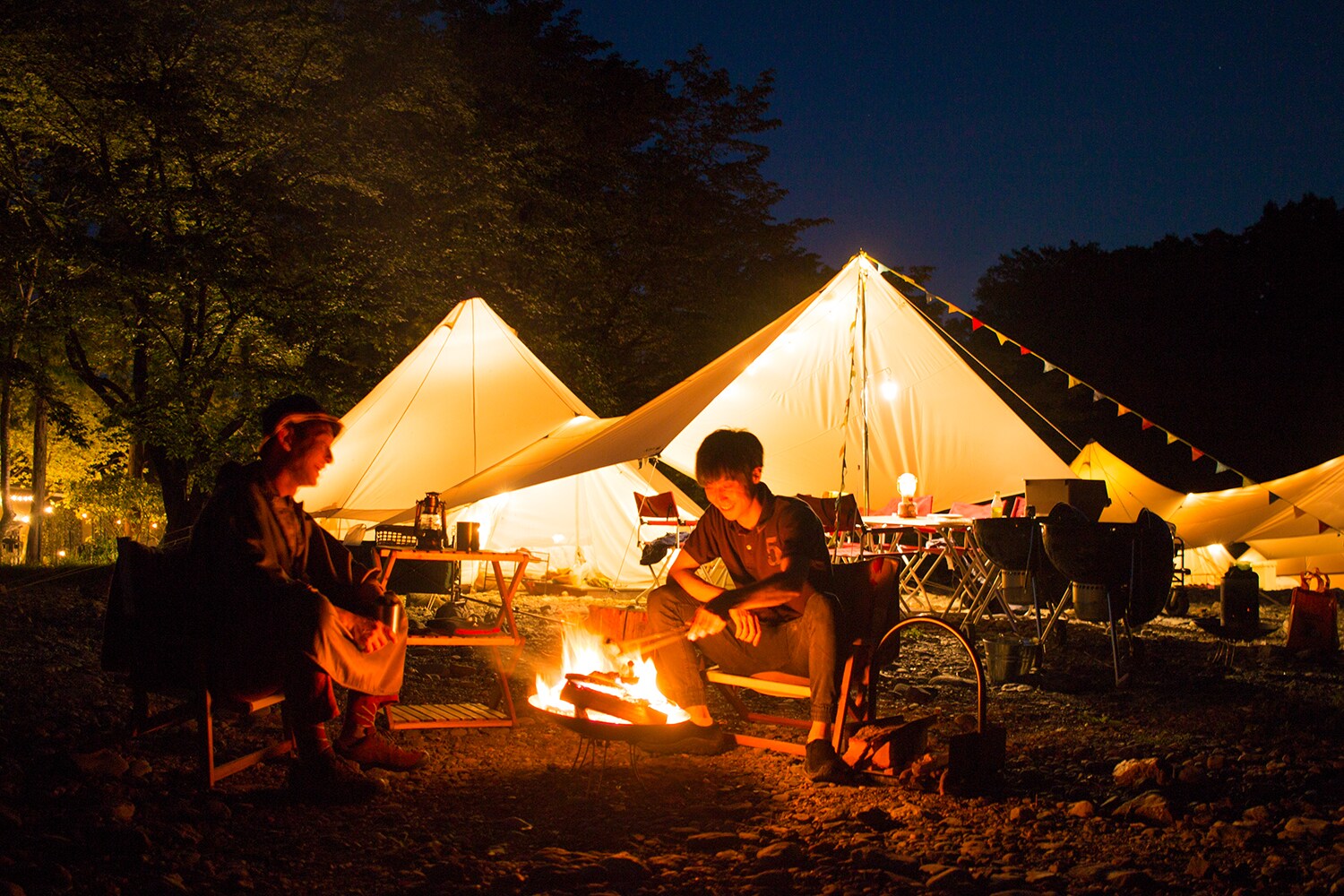 [Glamping Tent] Bonfire/Night