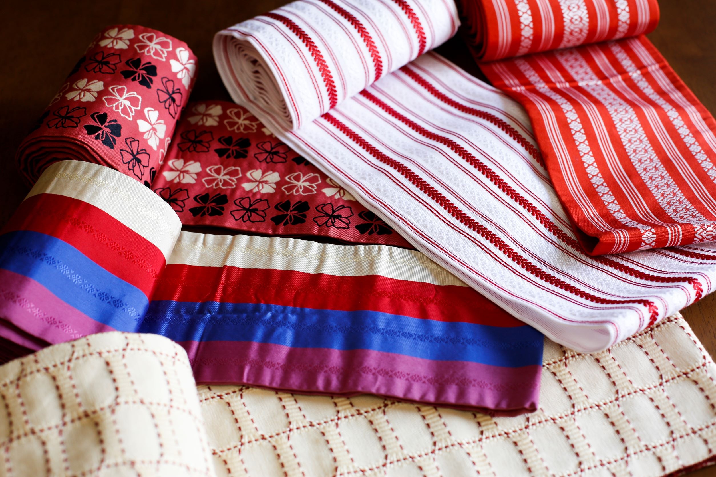 [Yukata màu] Chúng tôi cũng cung cấp dịch vụ mặc thử miễn phí để bạn lựa chọn bộ yukata yêu thích.