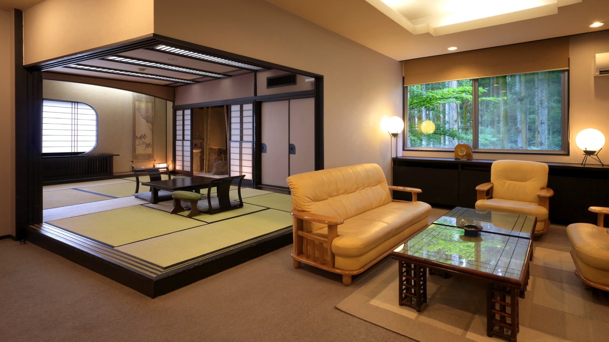 Special room Japanese-style room 10 tatami mats + twin room + living room