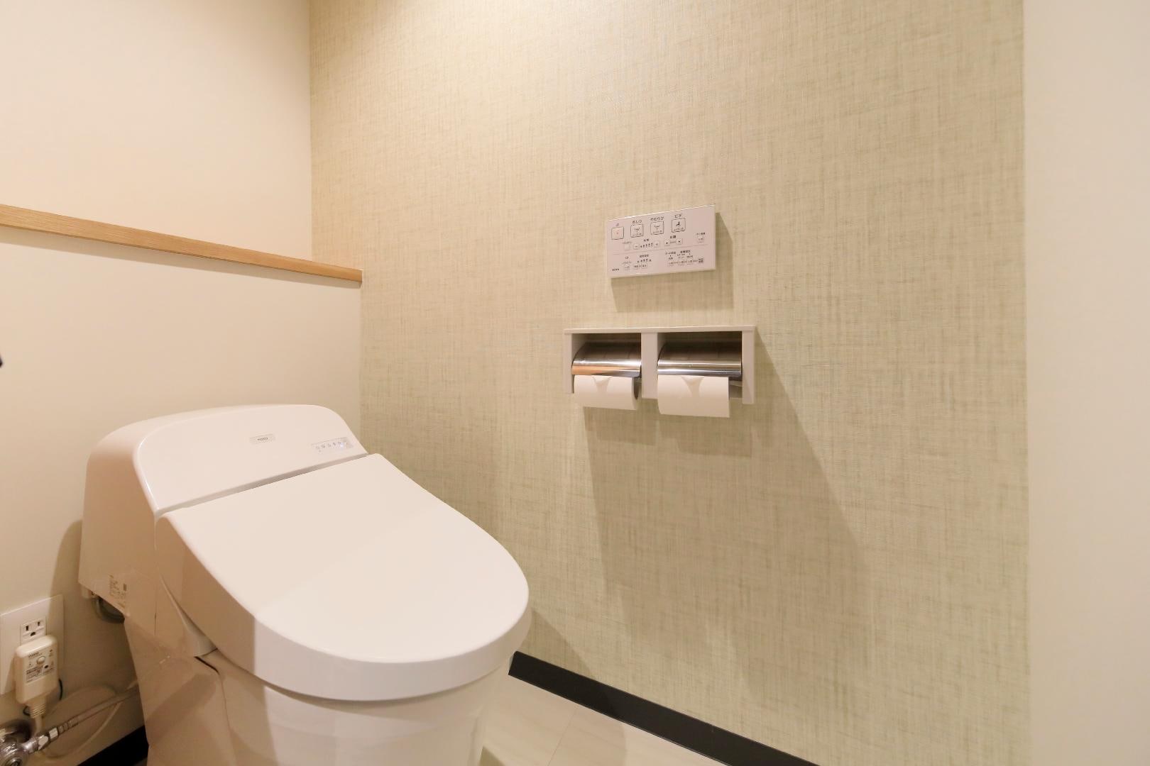 Toilet kembar tatami
