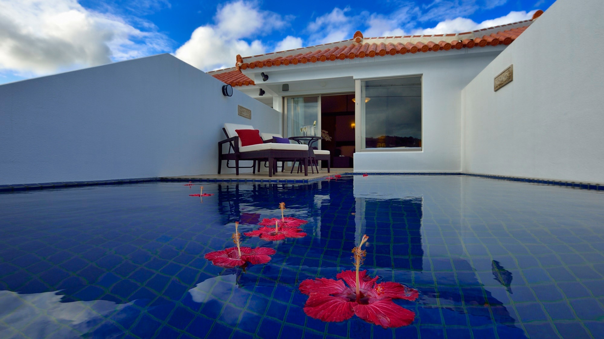 Imugya Suite Daytime Pool