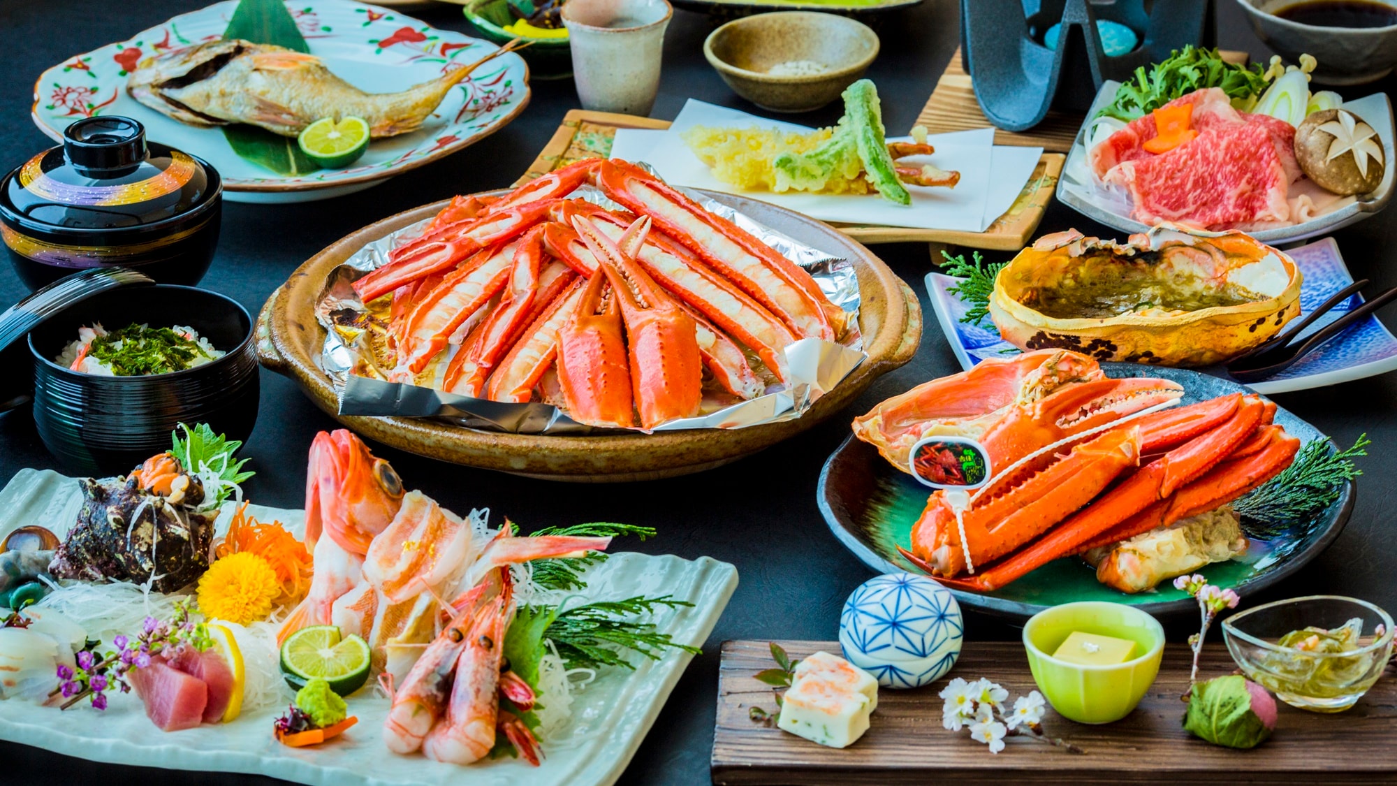 [Standard Kaiseki/Spring/Autumn] April to May/September to November Kaiseki featuring black-throat fish, Tajima beef, and red snow crab