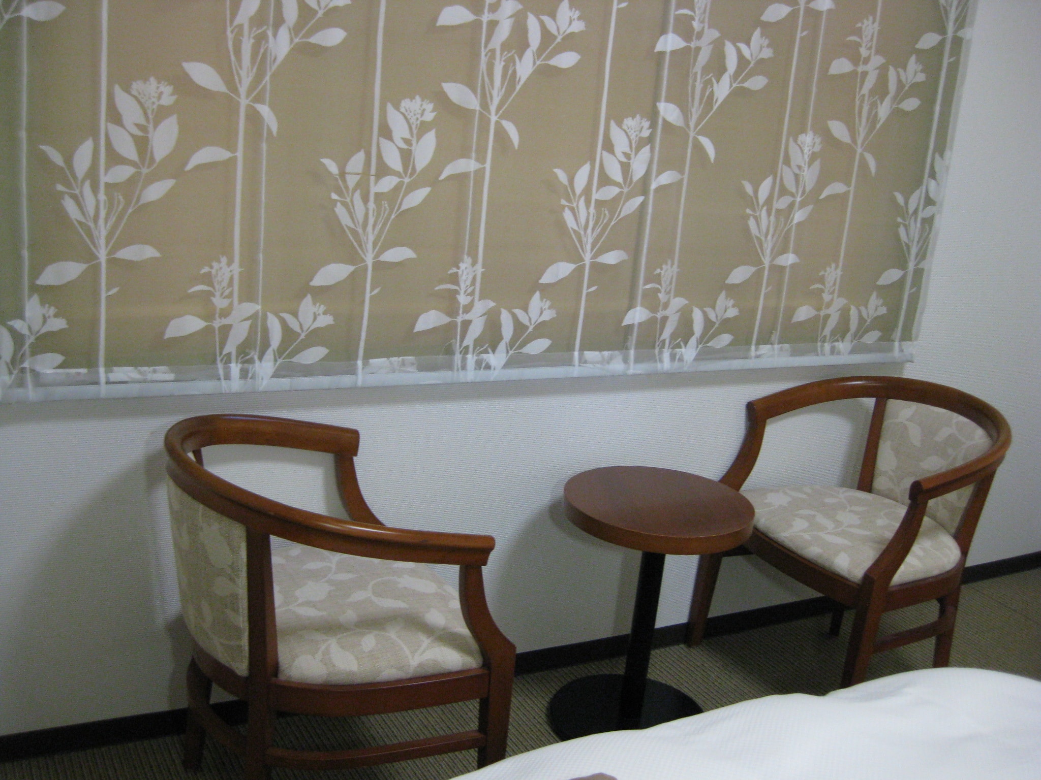 T3 table set