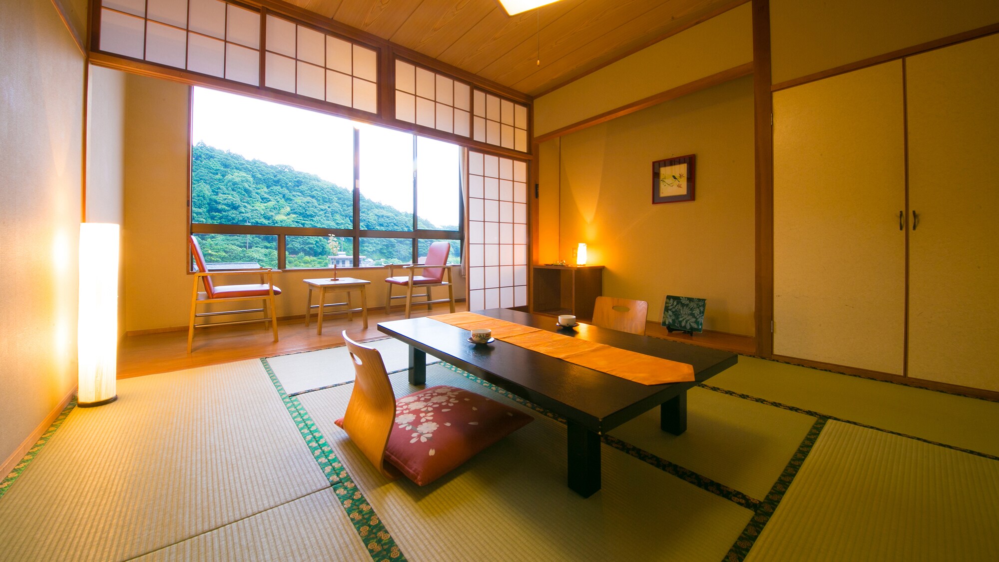 ★ Standard Japanese-style room ≪8 tatami mats≫ ★