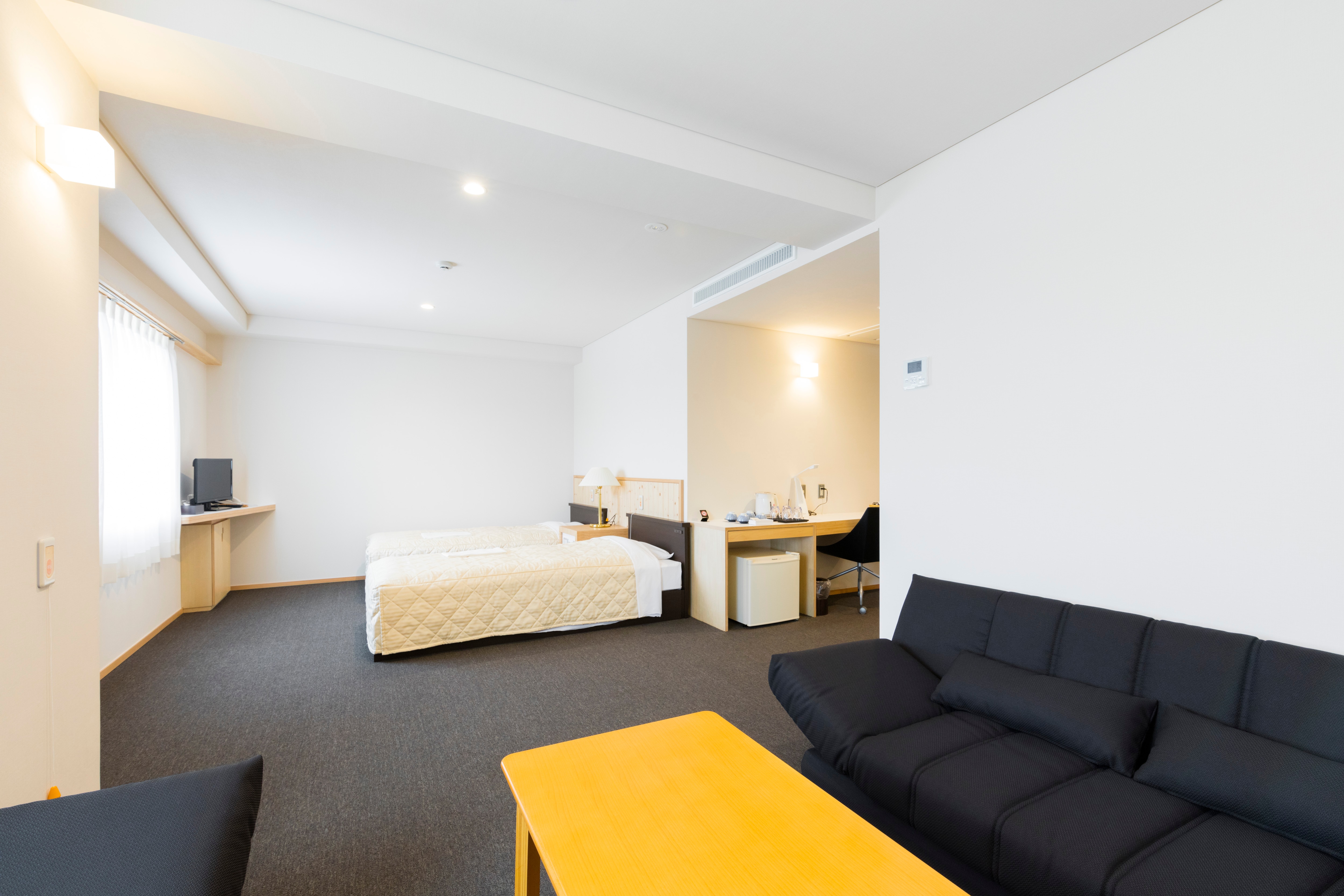 Western-style room twin barrier-free