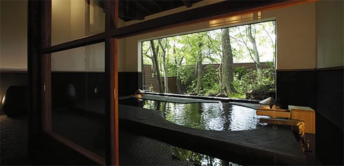 Contoh di dalam gedung 2