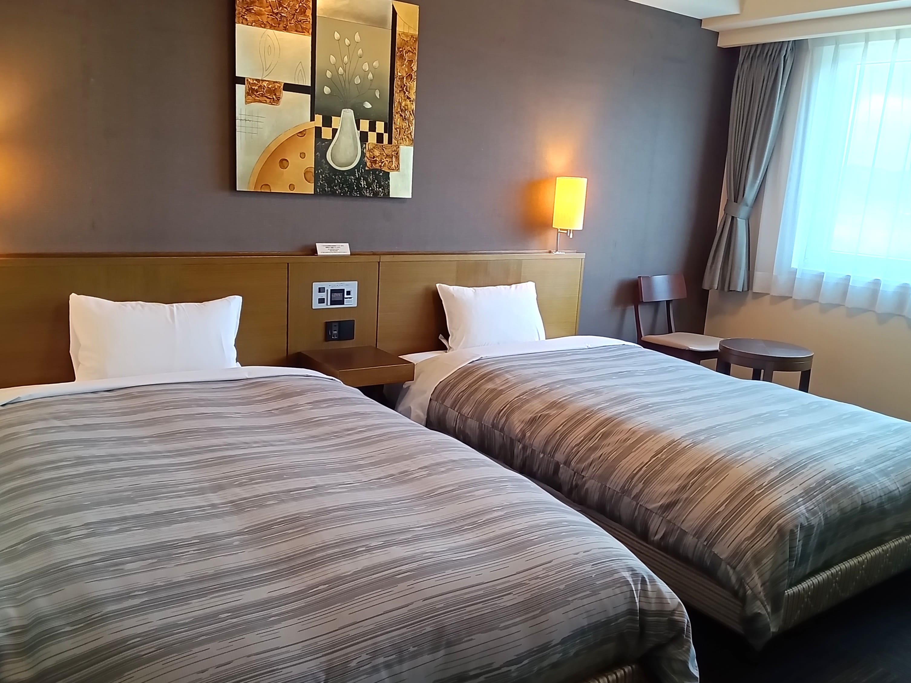 New building twin room (size: 19.7 sq m, bed width 110 cm x 196 cm)