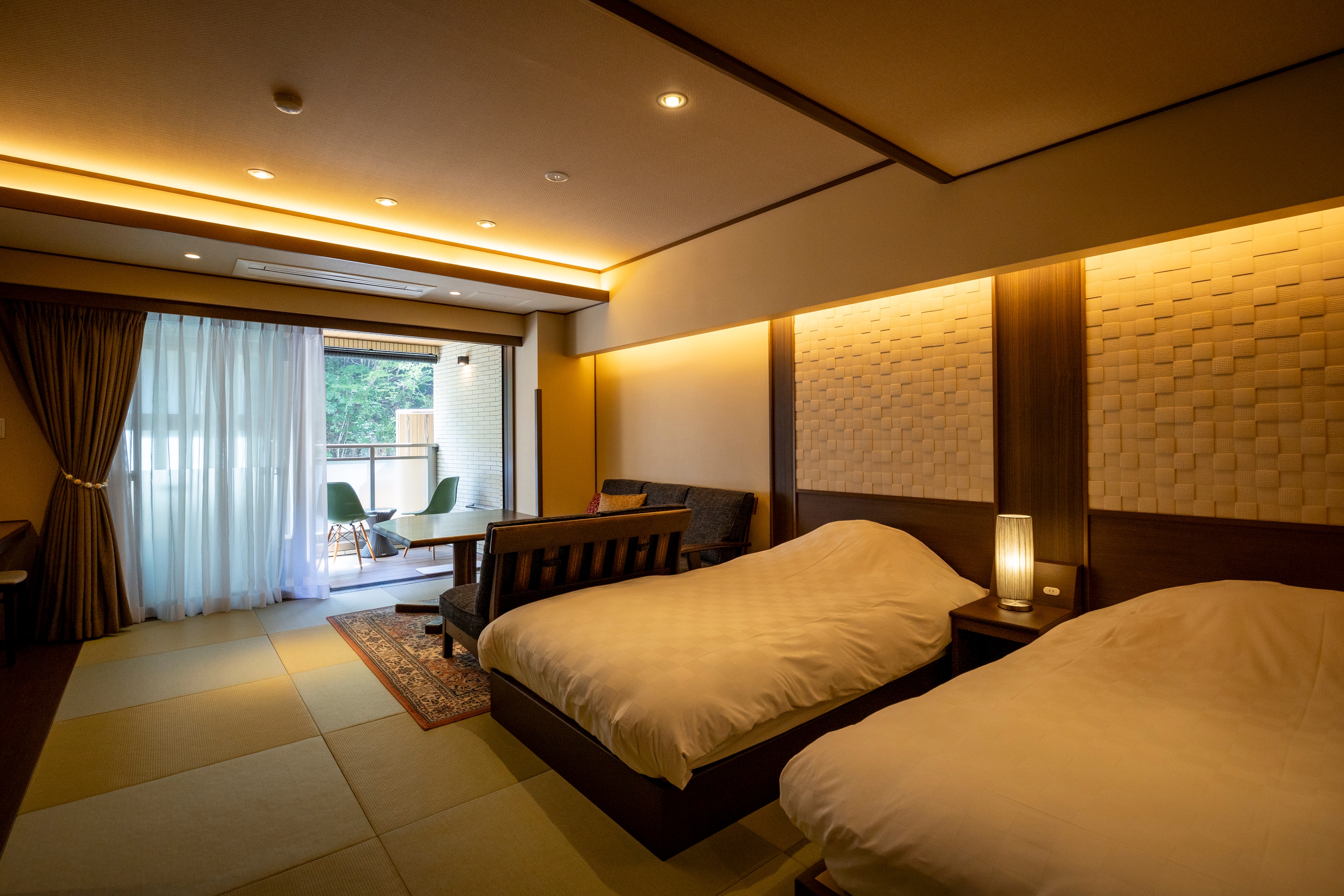 Bed type with open-air bath [Tango]
