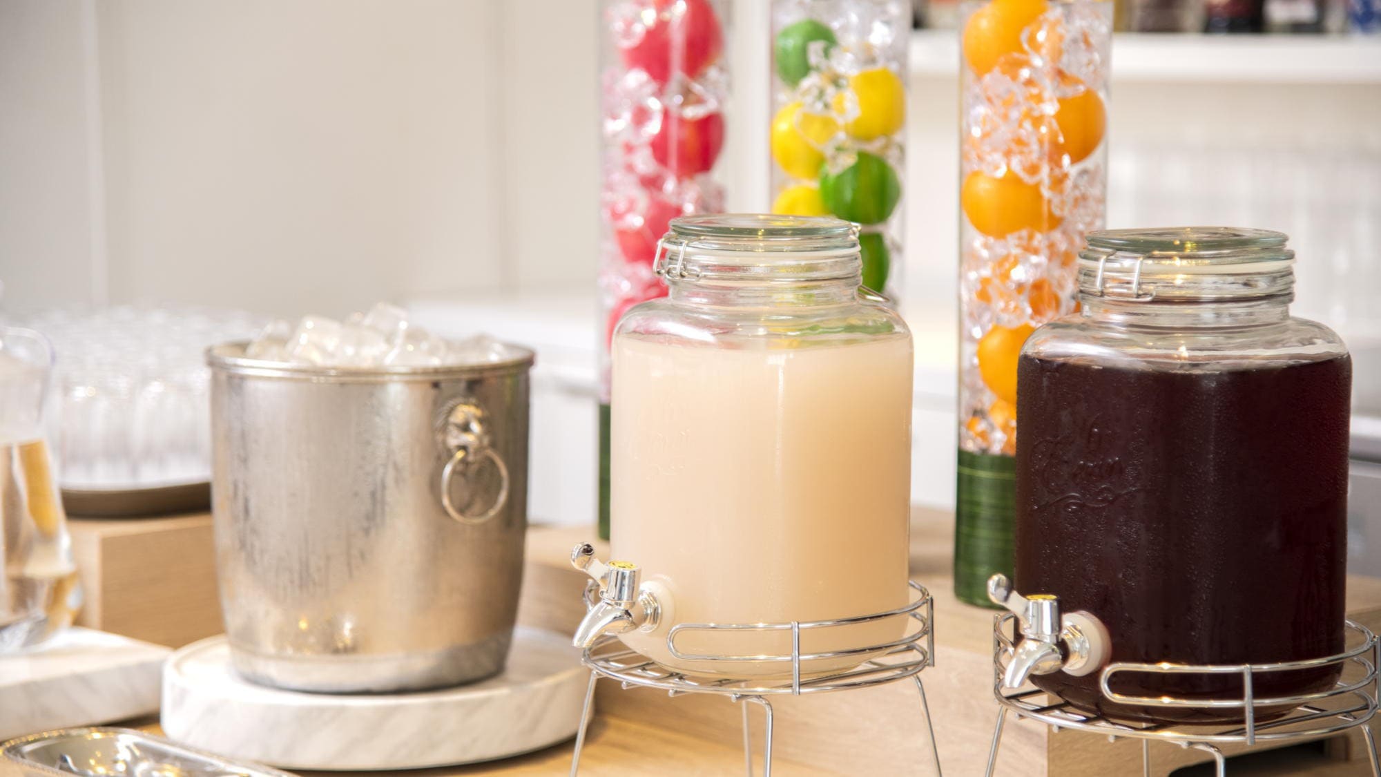 ●Girls will love the refreshing healthy drinks♪