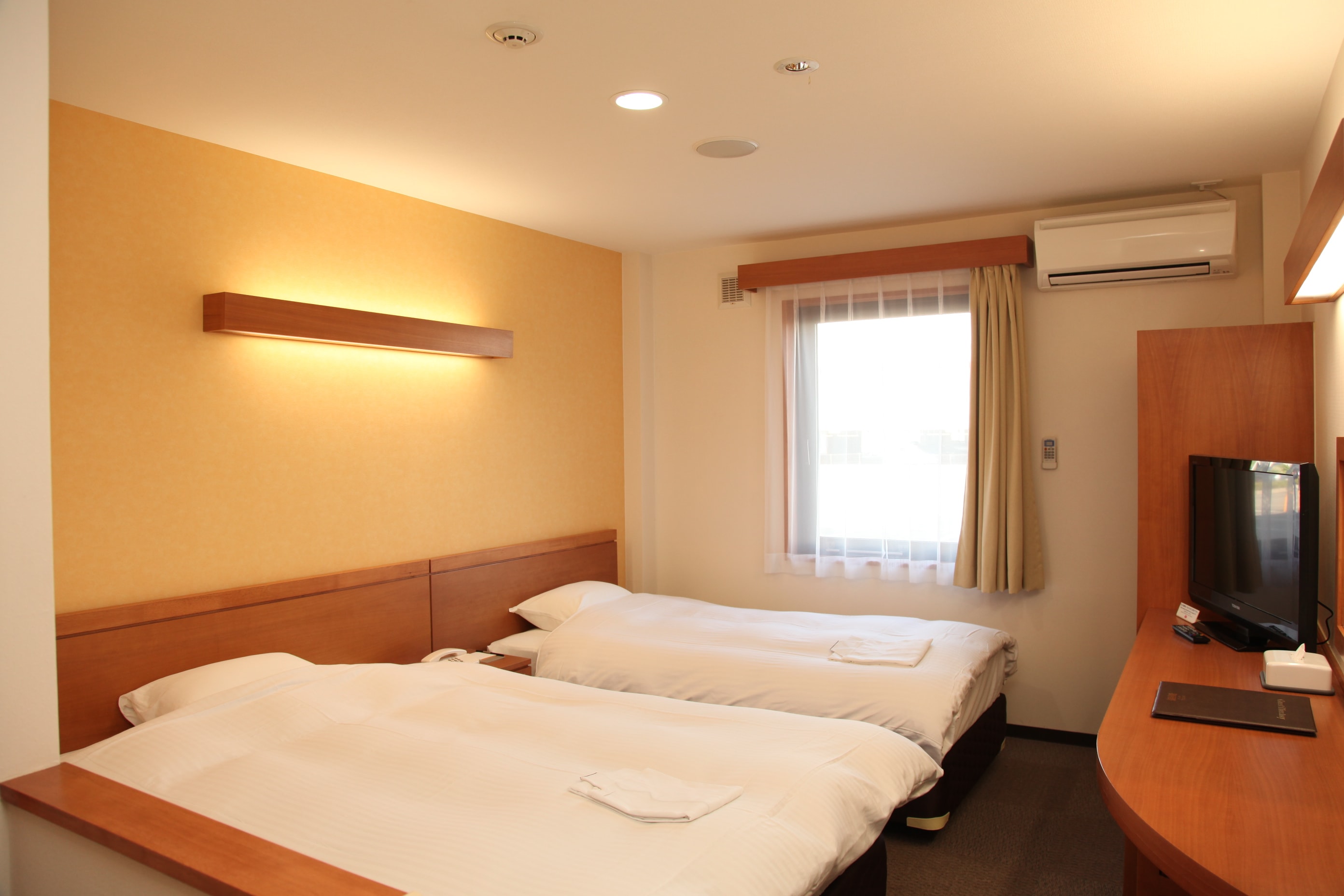 All rooms are non-smoking, with a single bed and a double bed.