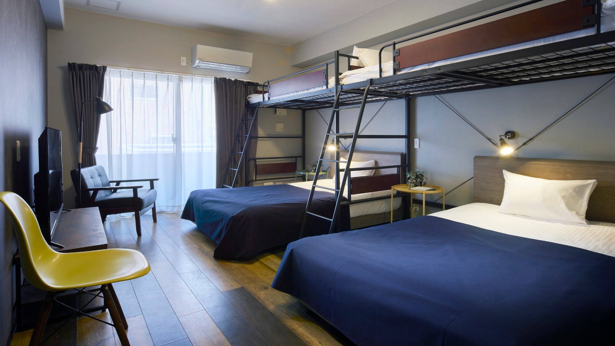 Moderate Family Loft Bedroom Moderate Family Loft Bedroom