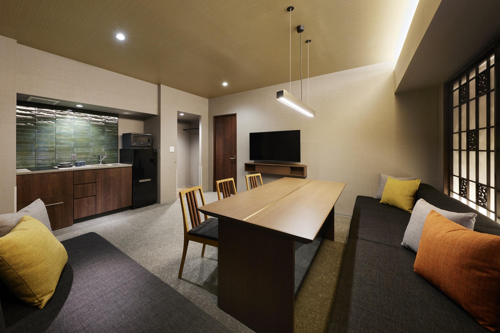 高級套房 (5 Beds)
