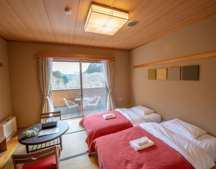 Japanese-style room