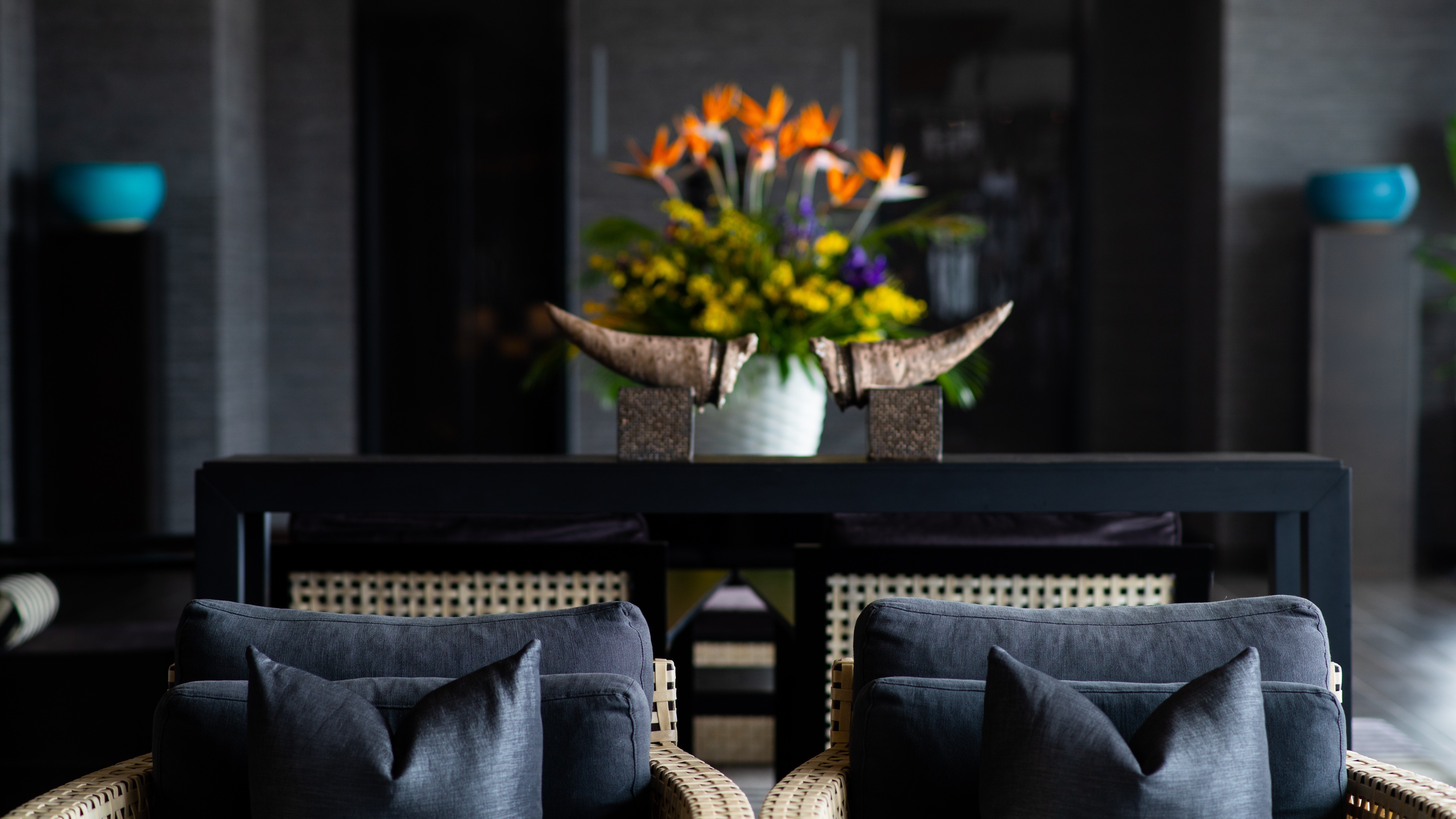 Top floor lobby A space full of liberation overlooking the city of Naha and the harbor You can enjoy a beautiful sunset in the evening