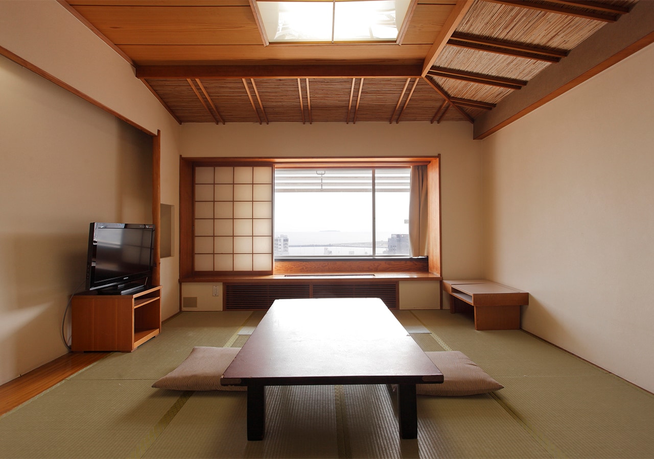 Corner room, sea side Japanese-style room with 10 tatami mats and living room