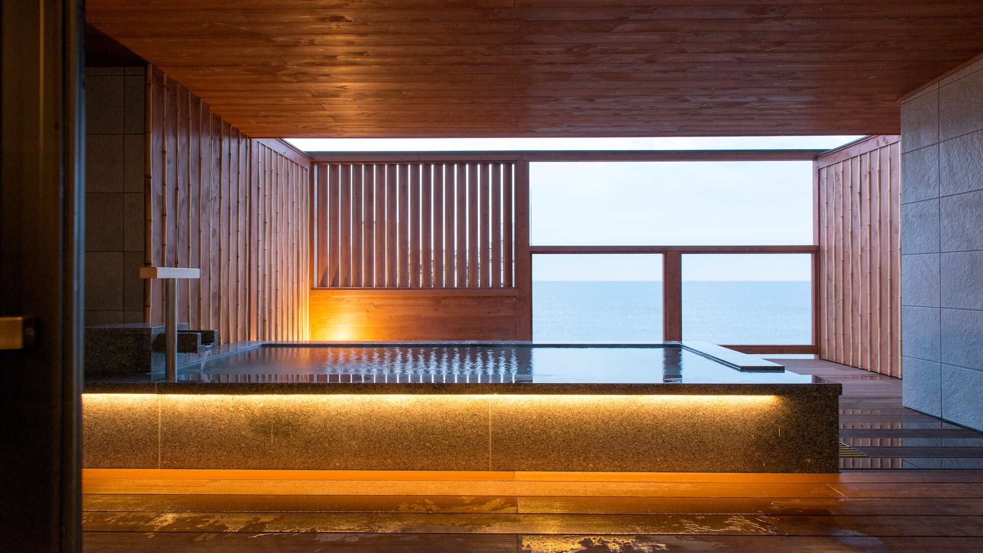 Private open-air bath