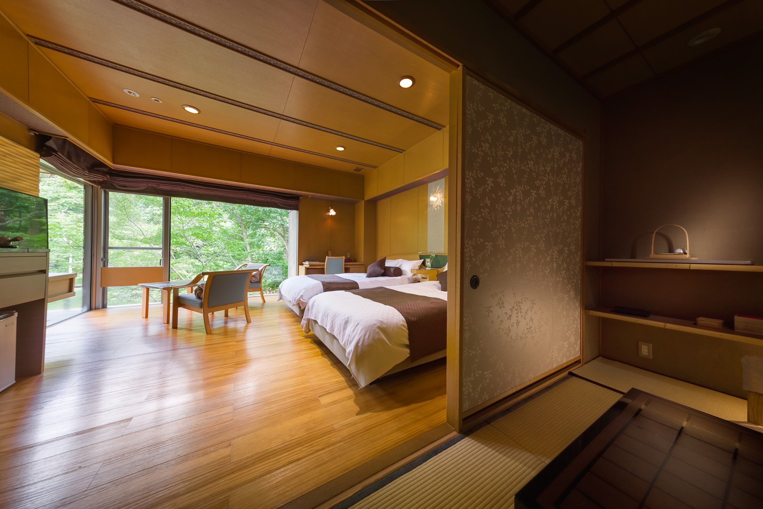 Japanese-Western style room