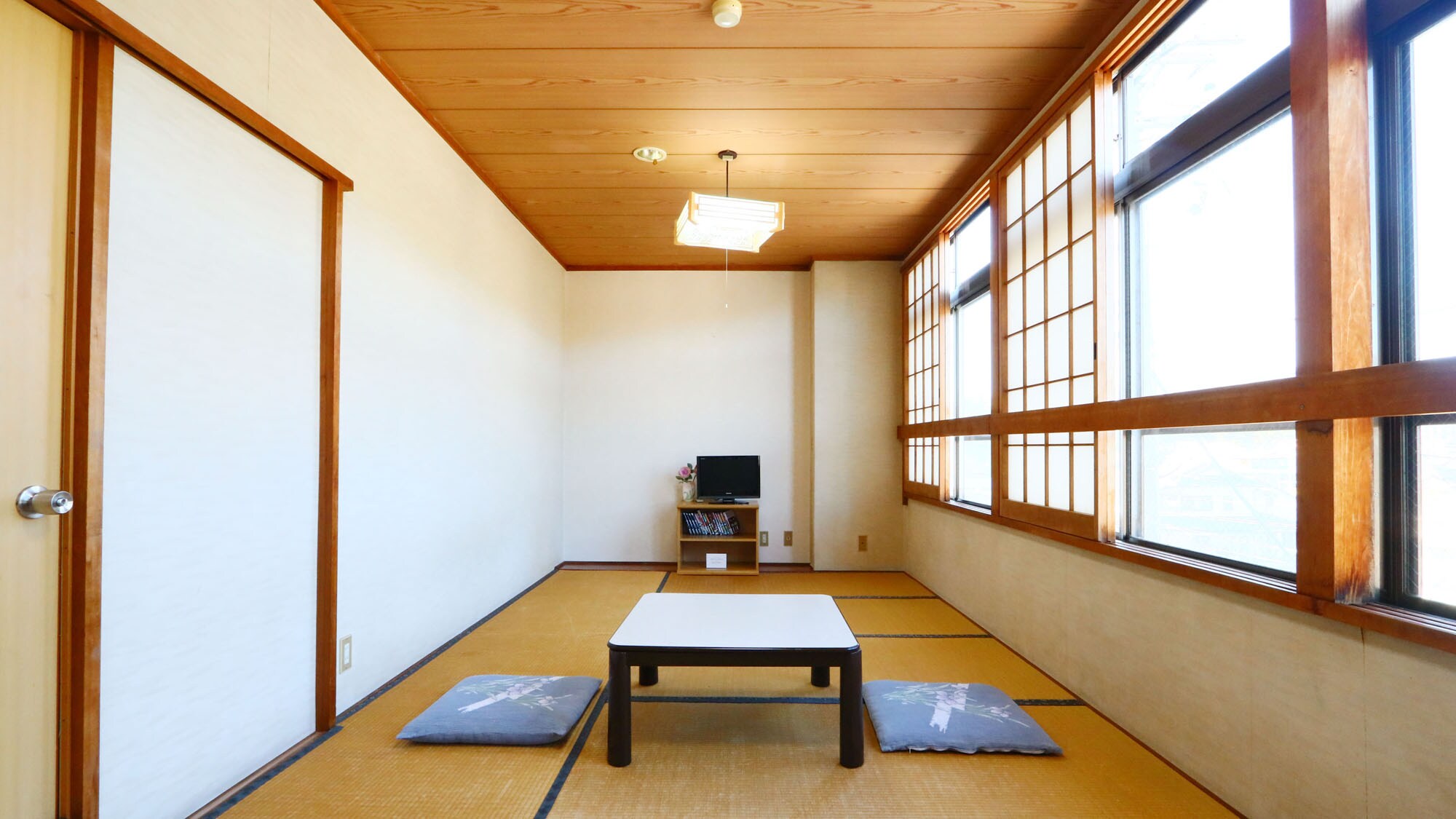 *7.5 tatami Japanese-style room