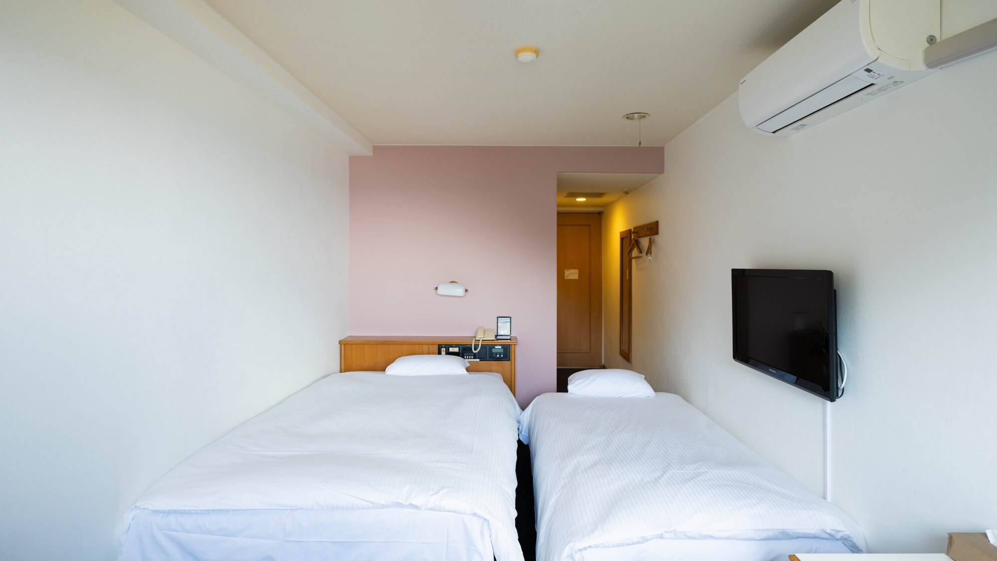 [海景] 紧凑型双门轿车