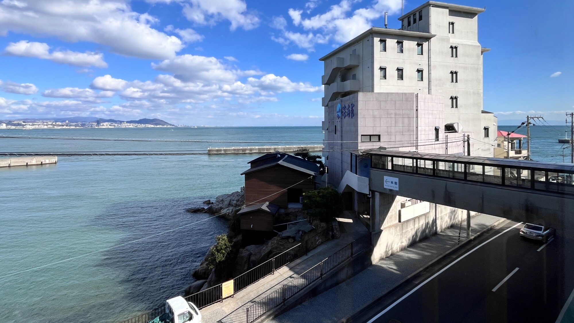*【房間】老建築西式房間（海景）