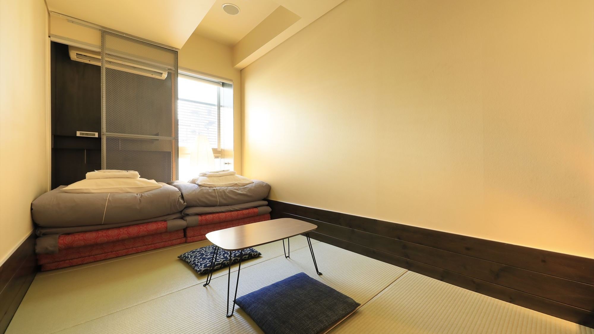 [Twin Room] Spacious and perfect for two people, such as friends or couples.