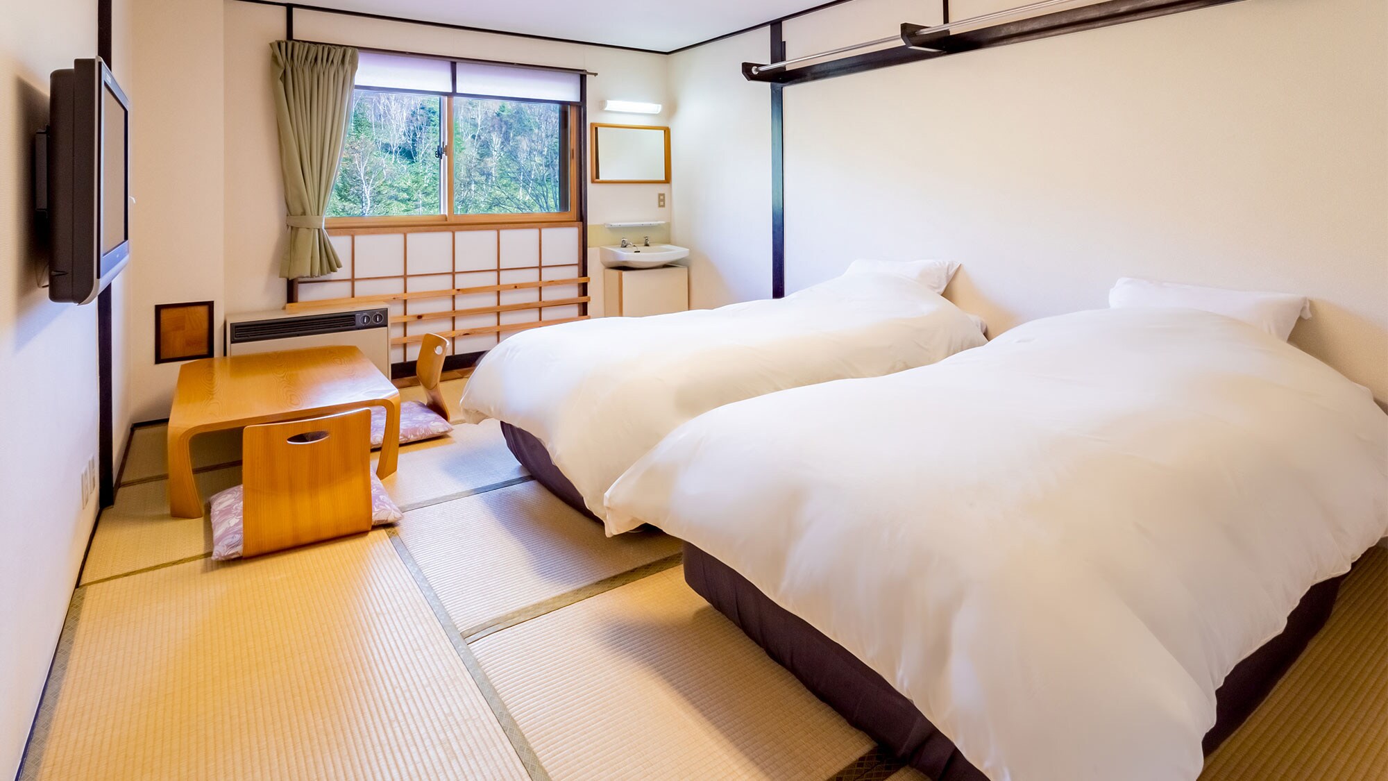 ・【10疊日式房間範例】日式房間內設有1張可供2人使用的床。