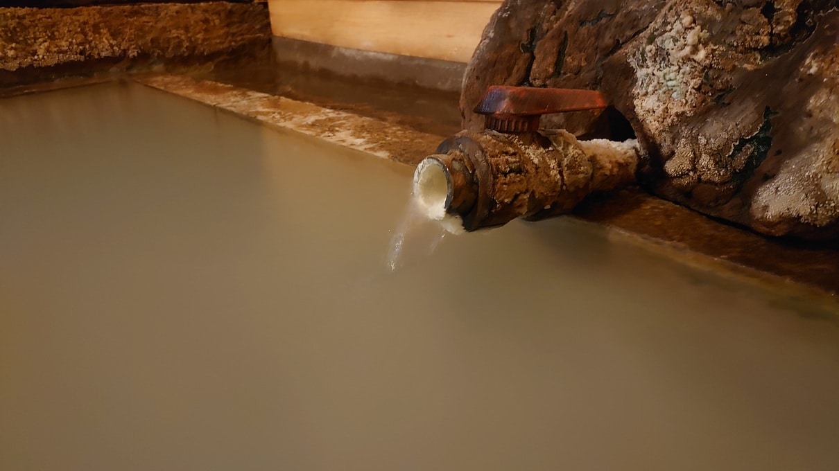 白旗溫泉（男湯）