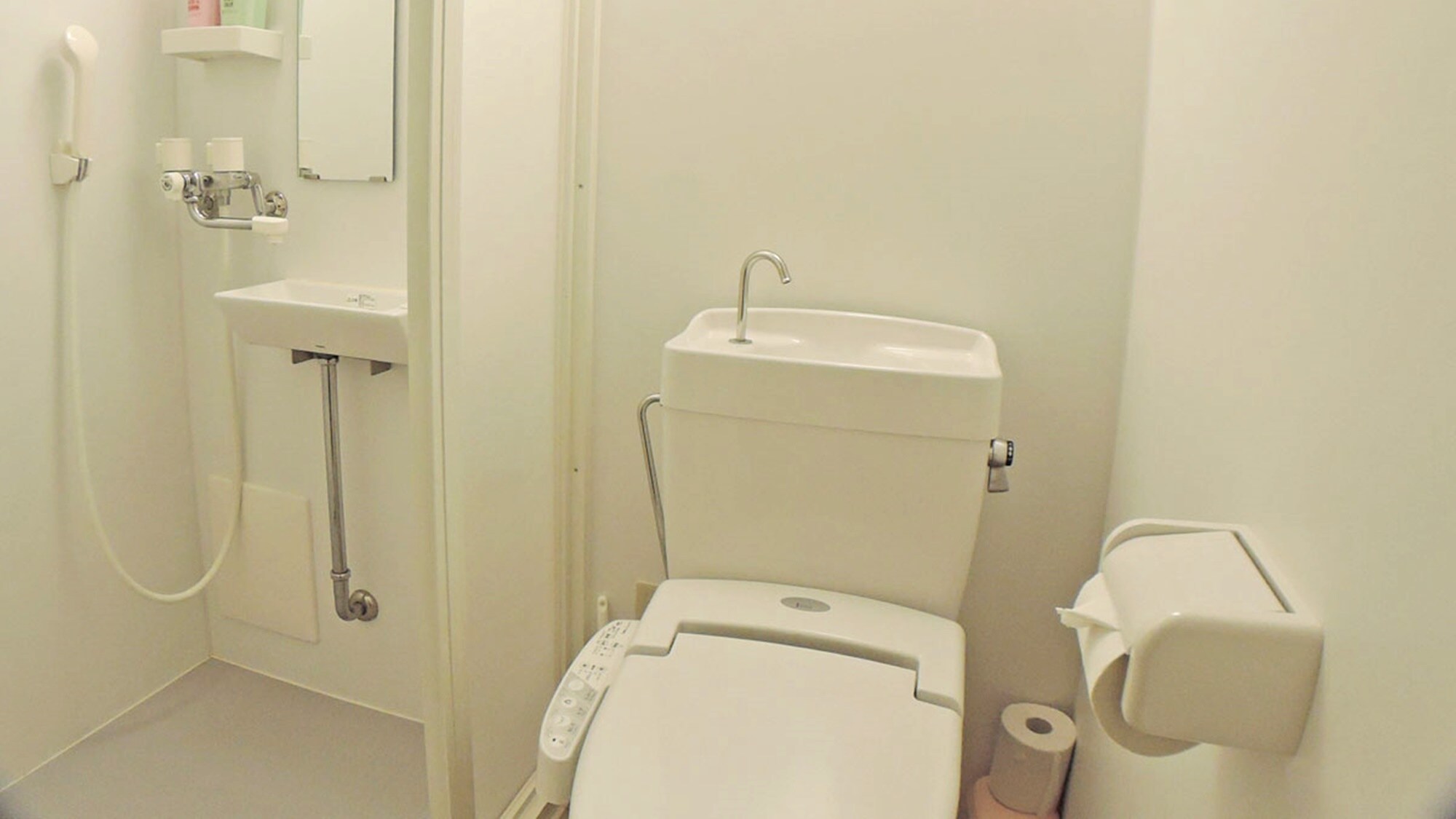 * Example of Western-style room / A shower booth and a toilet are installed in the Western-style room.
