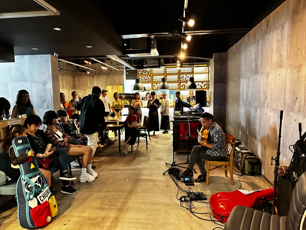 Events are held regularly at AVA-cafe on the 1st floor.