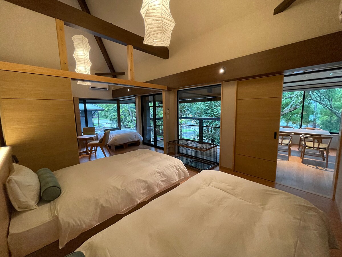 Premium Suite (3 persons)