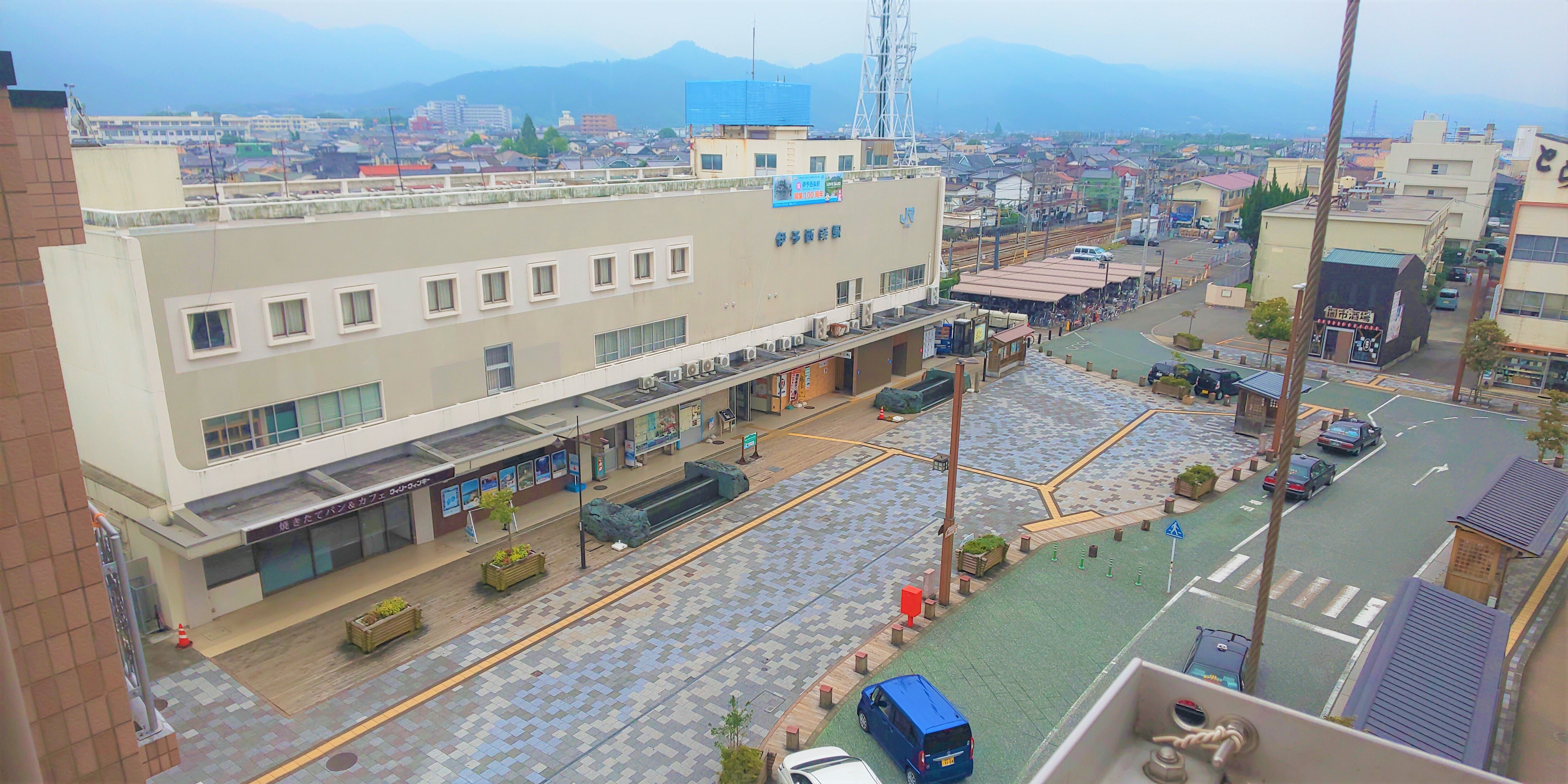 ■The view from the guest room is beautiful, with the Ishizuchi mountain range.