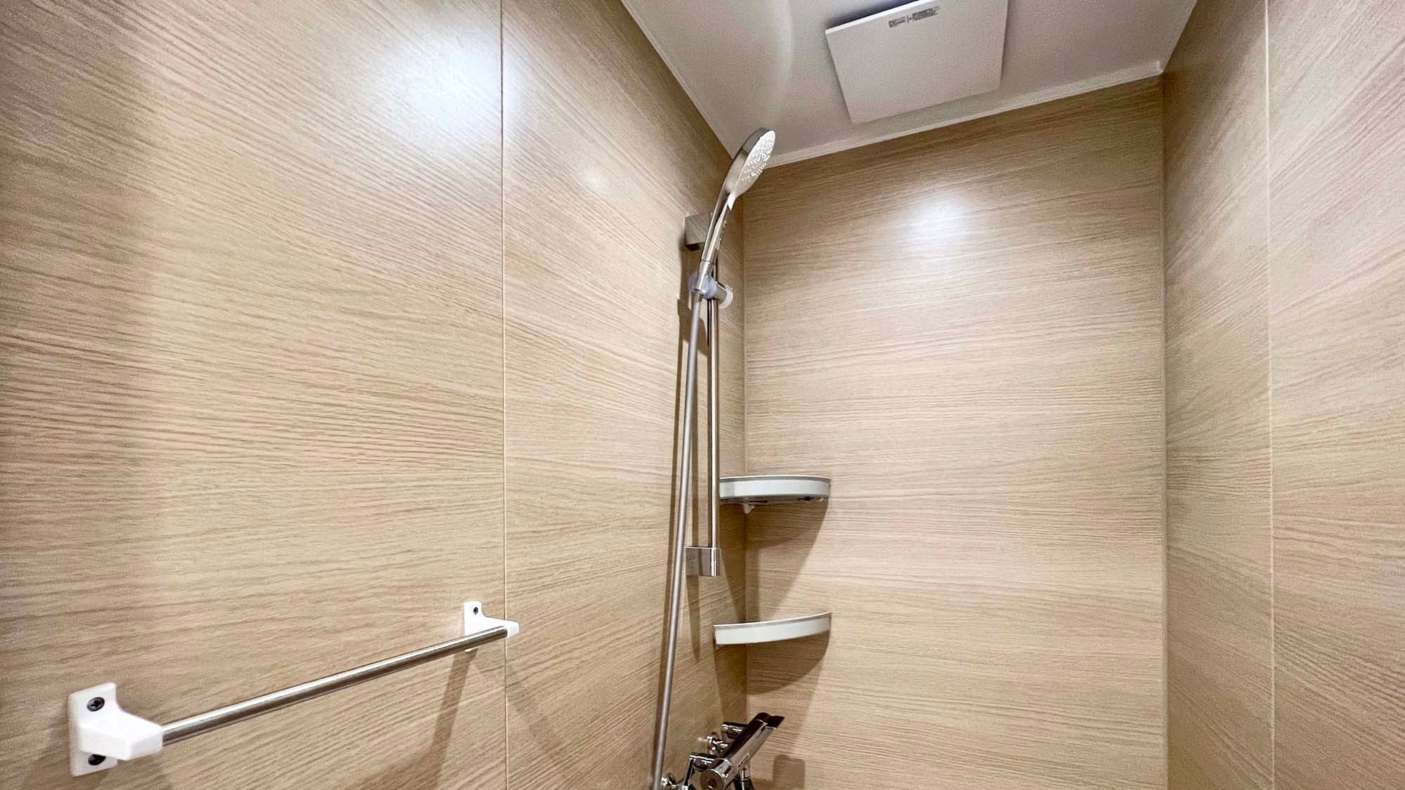[Common facilities in guest rooms] Shower room