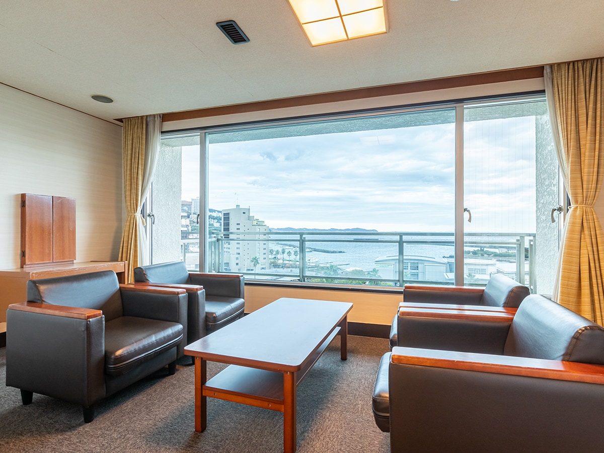 Special Corner Room