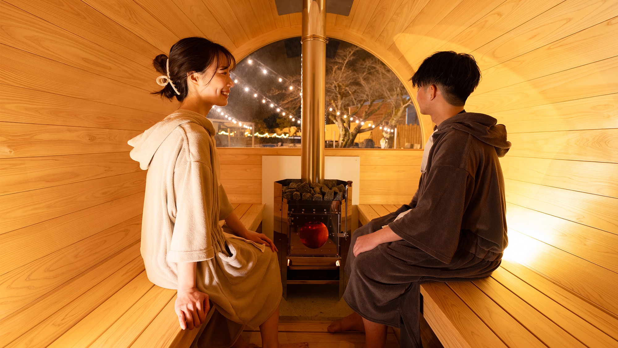 Phòng xông hơi ngoài trời "KULTA" ★ Miễn phí cho khách lưu trú tại khách sạn vào các ngày trong tuần! Có dịch vụ cho thuê đồ bơi (có tính phí).