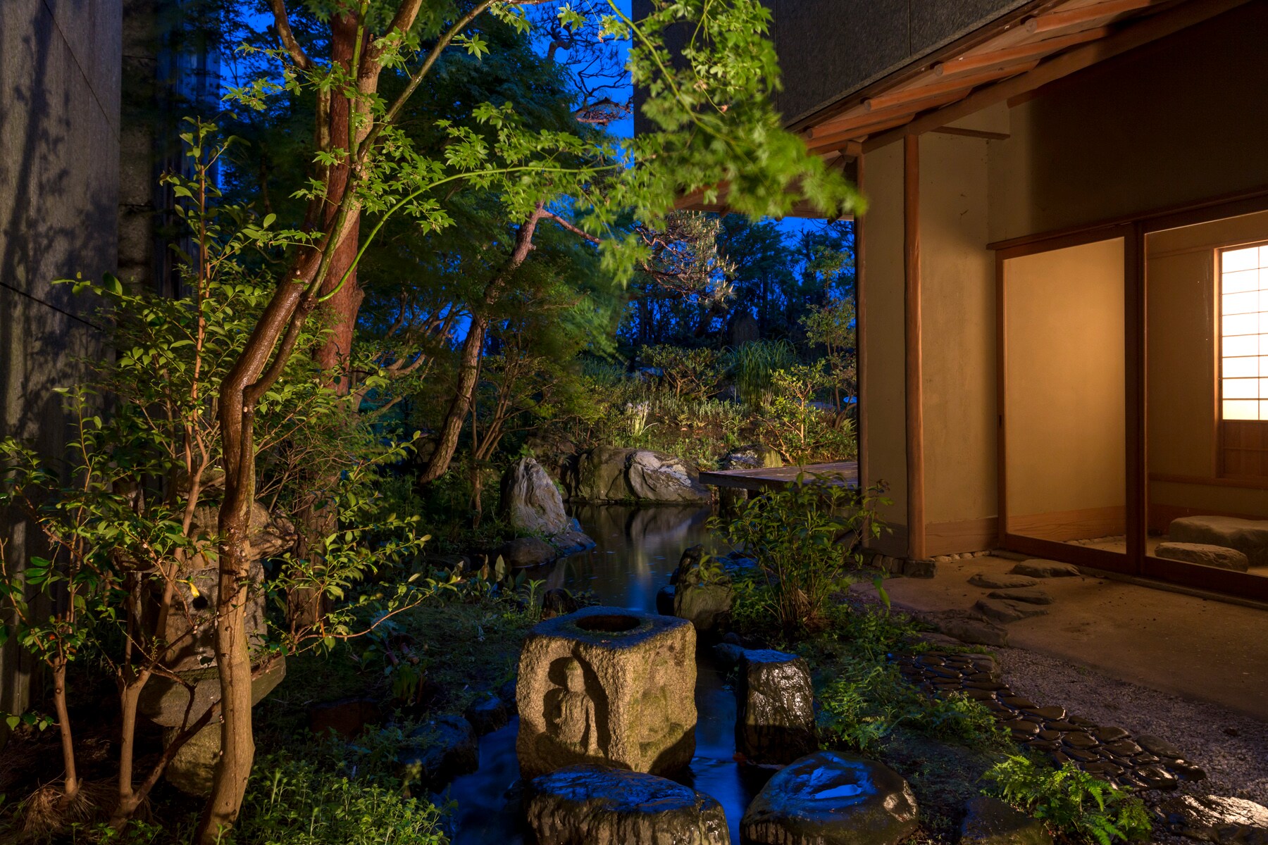 Entrance to the annex at night