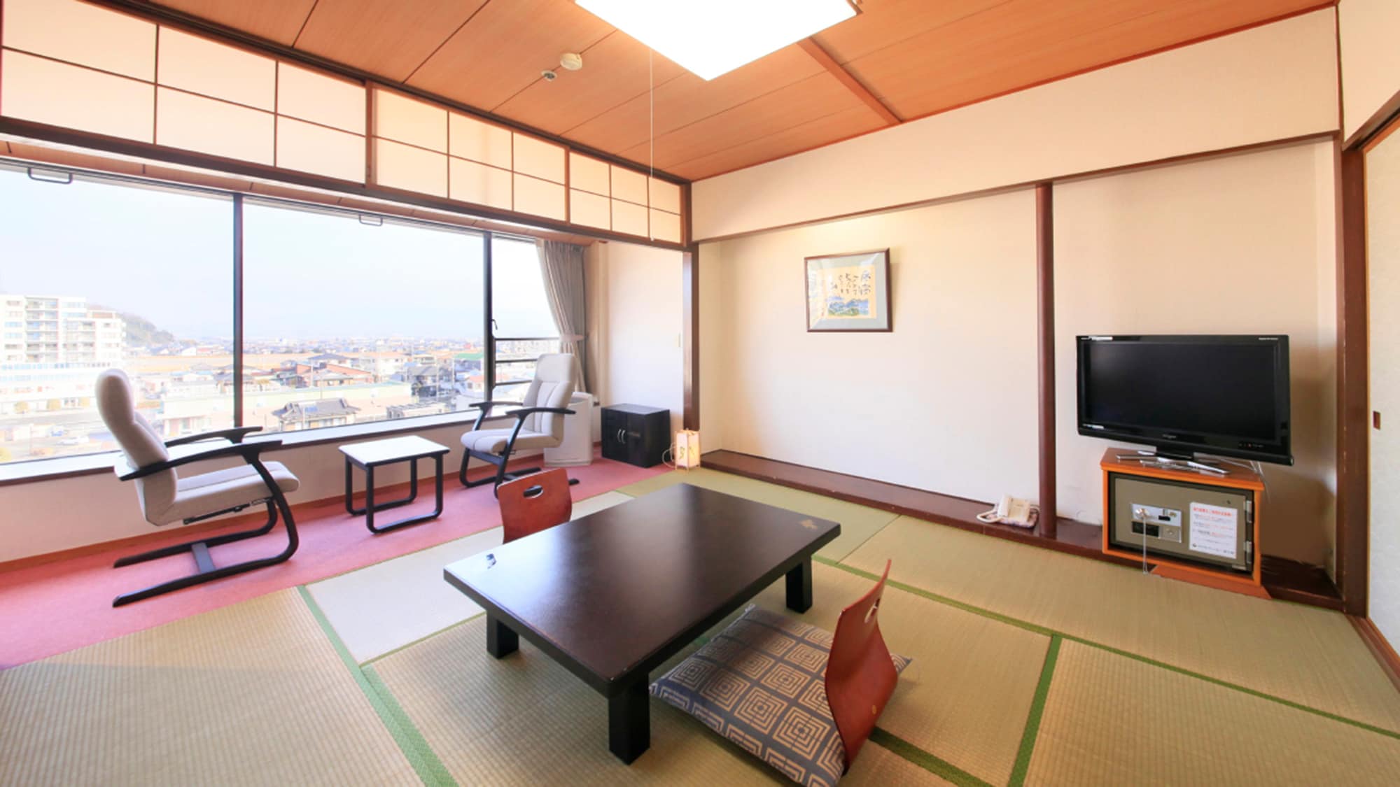 8 tatami Japanese-style room