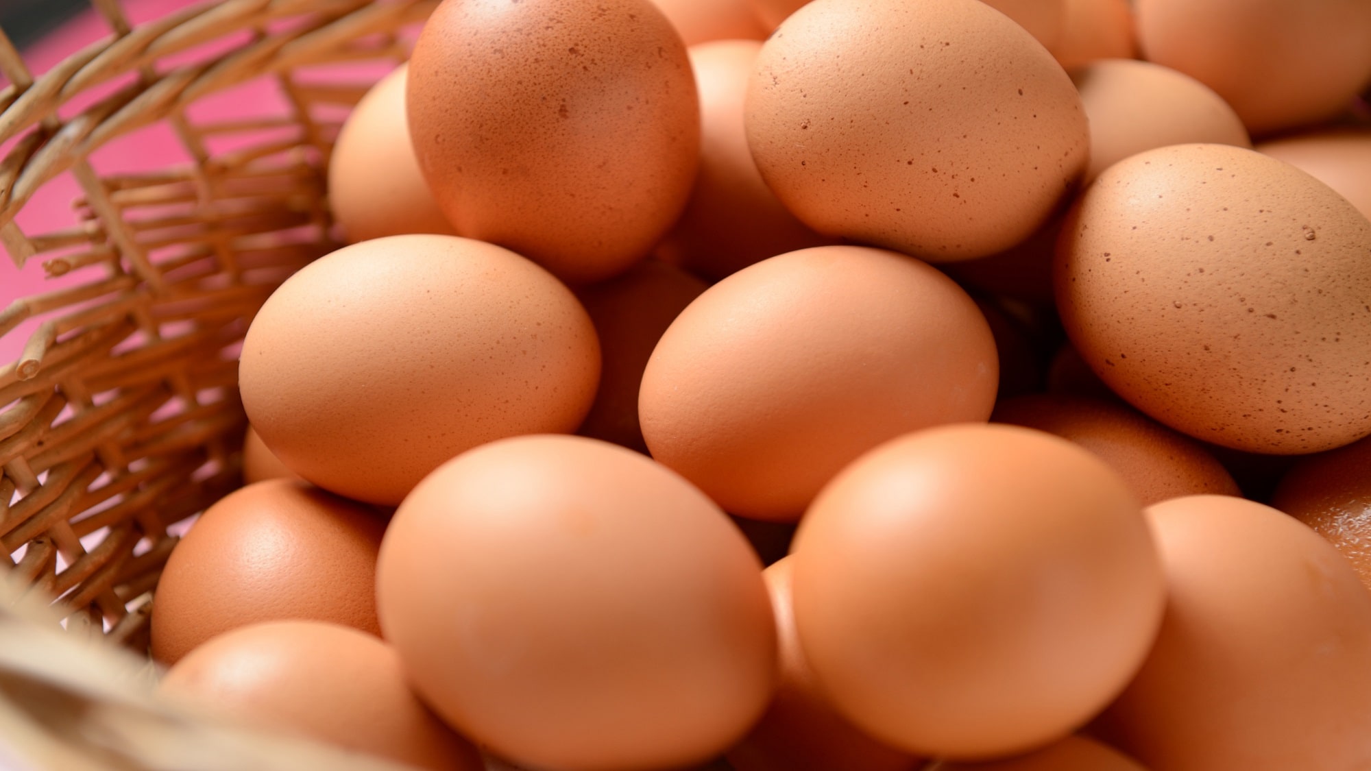 At the breakfast venue, we serve "onsen tamago" made from the source of the Tsukioka Hotel. Now on sale at the shop