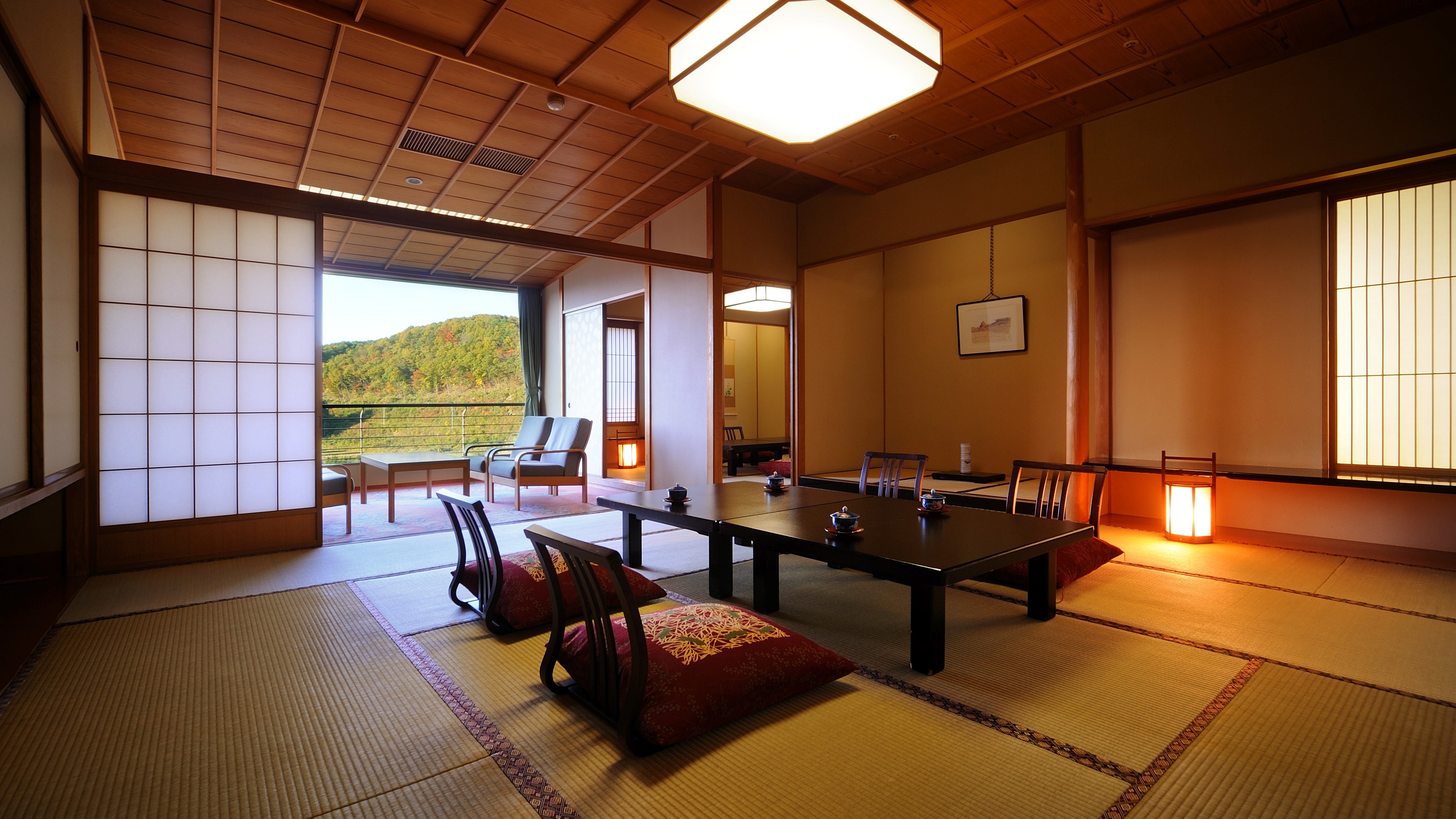 [Japanese 12 tatami mats + 6 tatami mats] Sukiya-style guest room with the following room (example)