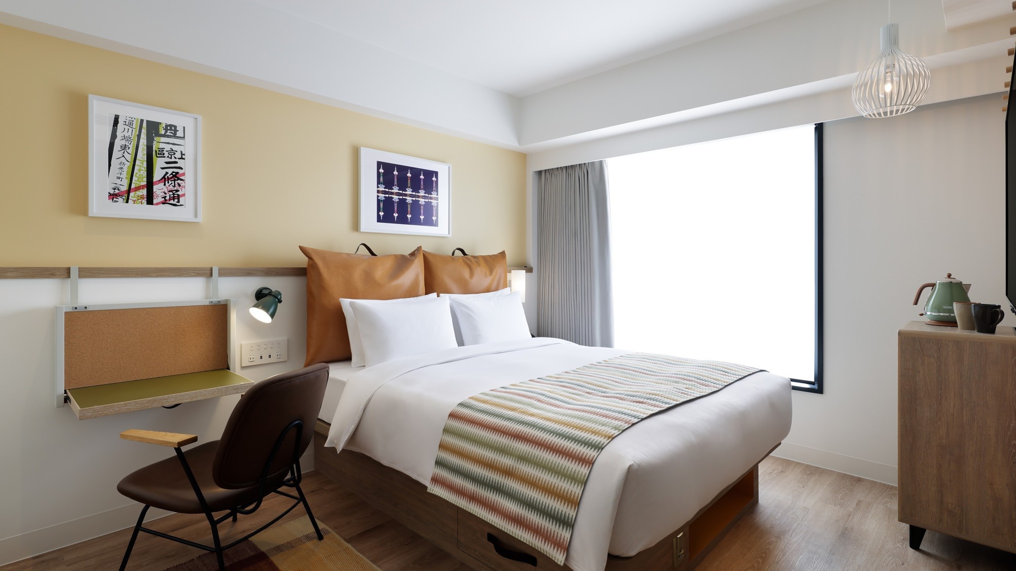 Room: Queen Room