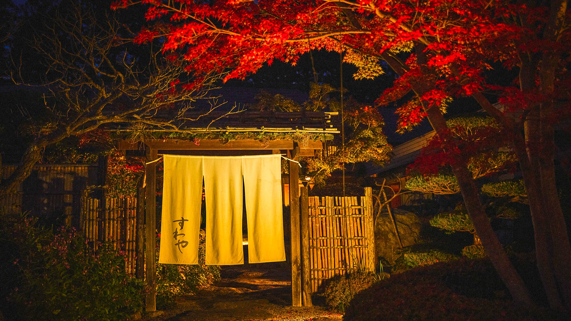 #밤은 달이 깨끗하게 보이는 스와야. 밤하늘 관찰도 추천.