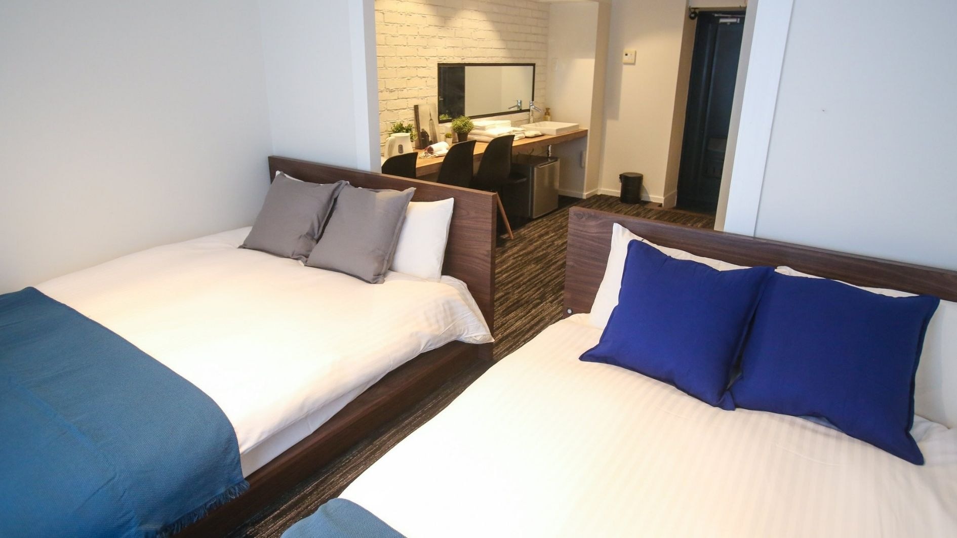 เตียงเดี่ยวสองเตียง