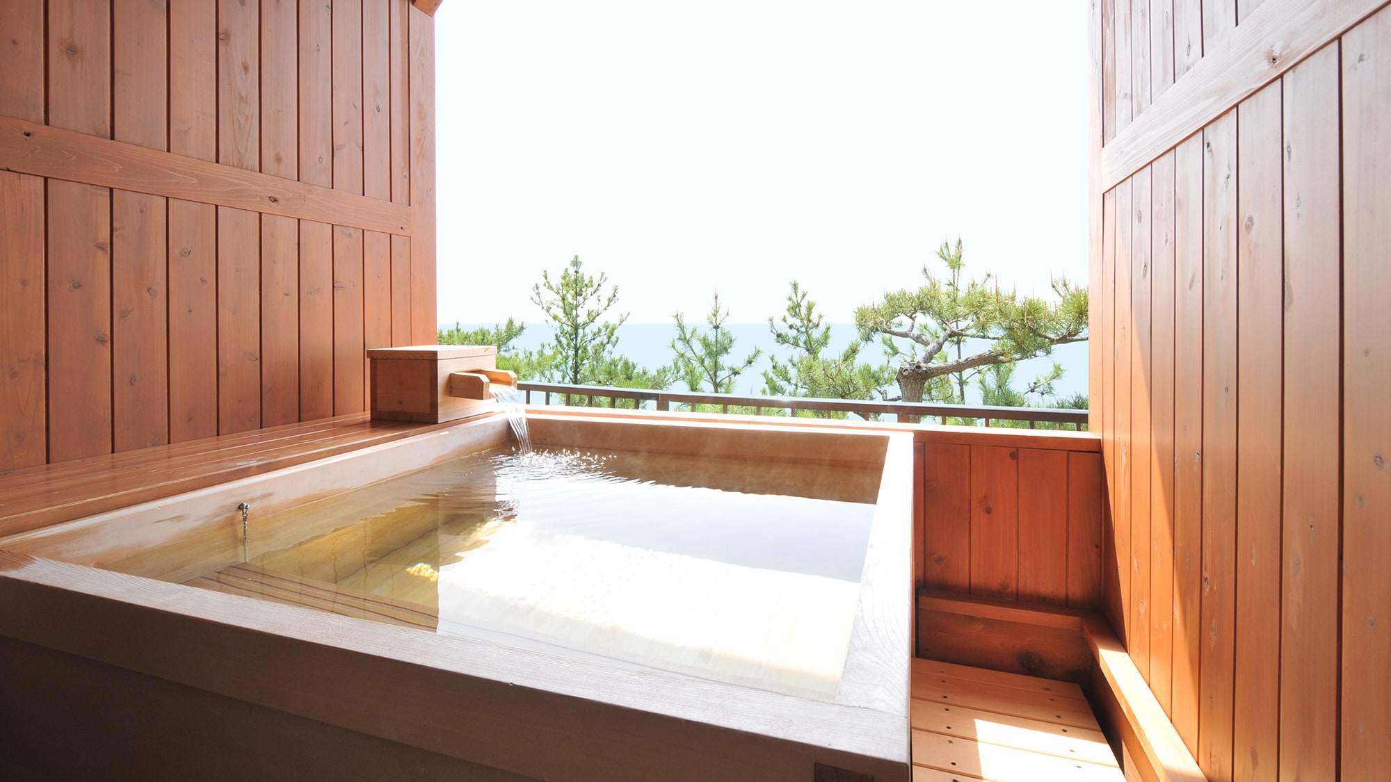 Japanese-Western style room with open-air bath 42㎡