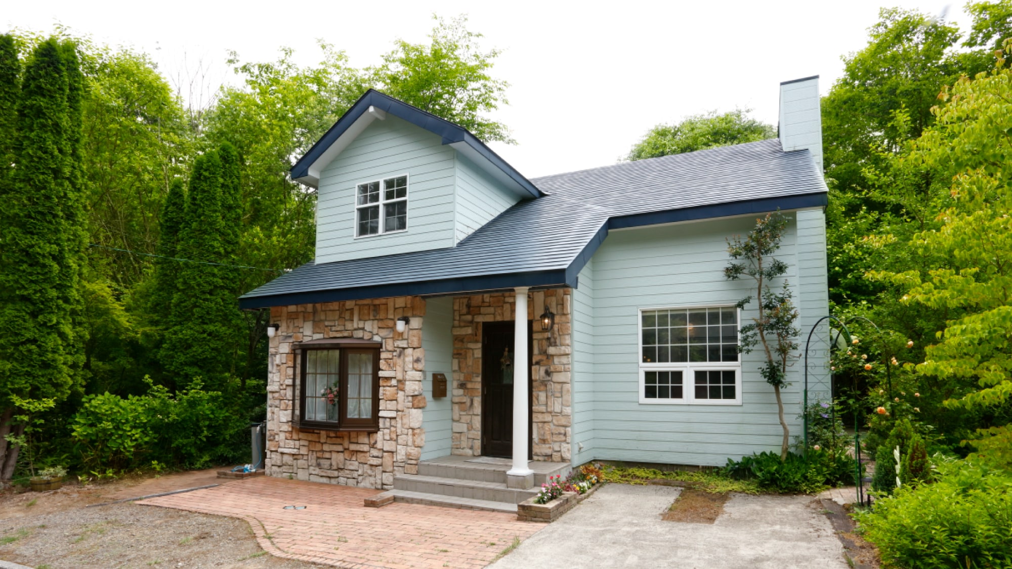 [Rental Cottage H Type] Exterior (Hot spring and private dog run available)