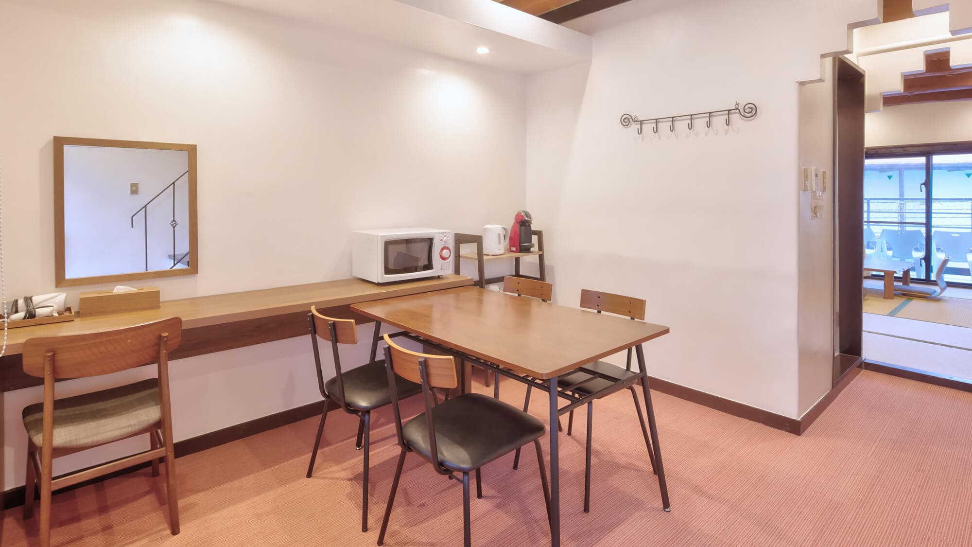 [Japanese-Western style room maisonette]