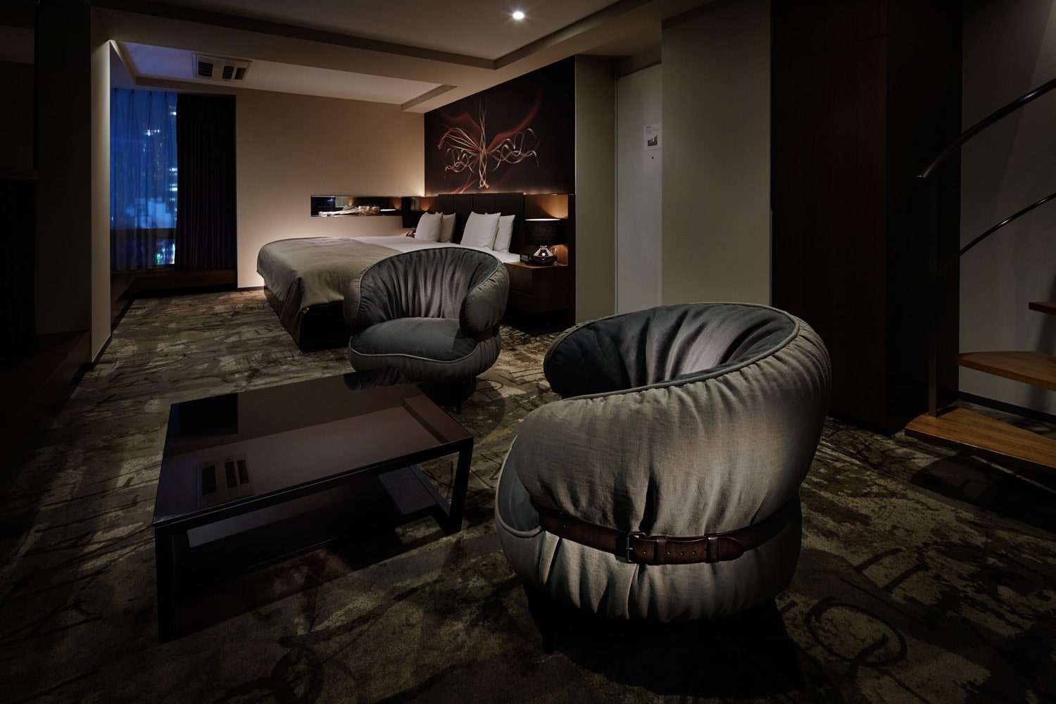 Urban suite bed side night N