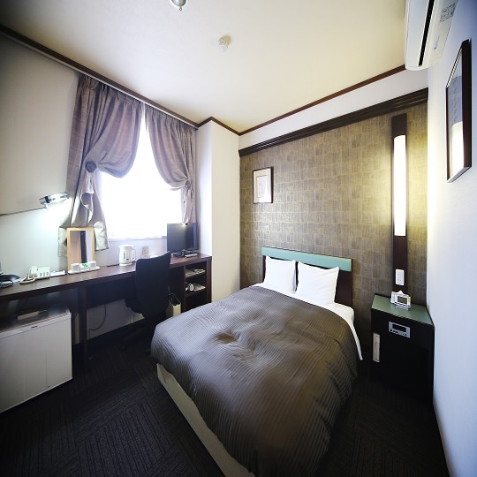 ◆ Double room 15-17㎡ Capacity 2 people Comfortable with a 140cm wide double bed ♪